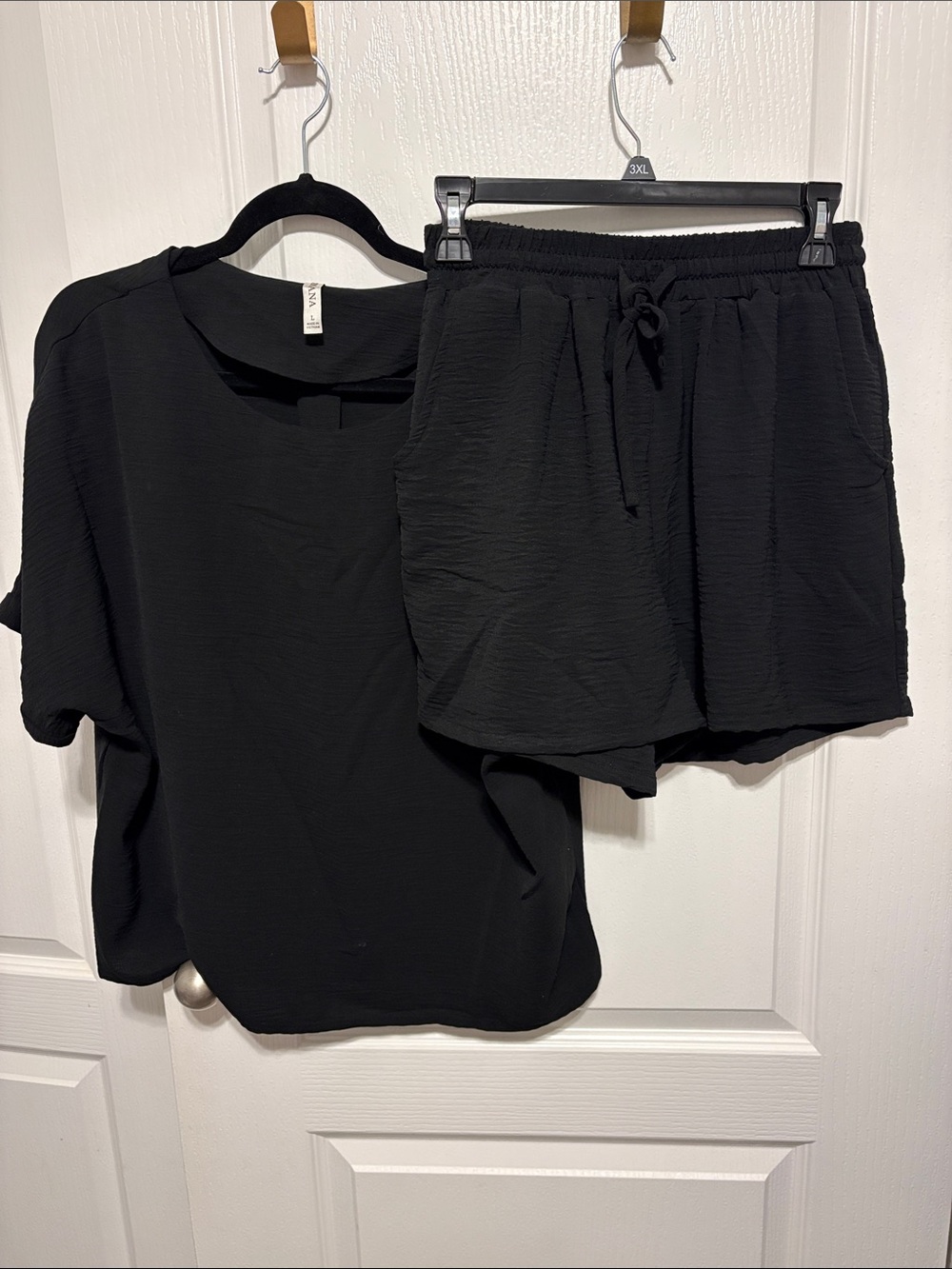 Zenana Outfitters Black Elastic Waist Drawstring Athletic Shorts